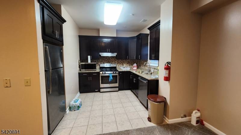 81 High St, City Of Orange Twp., NJ 07050