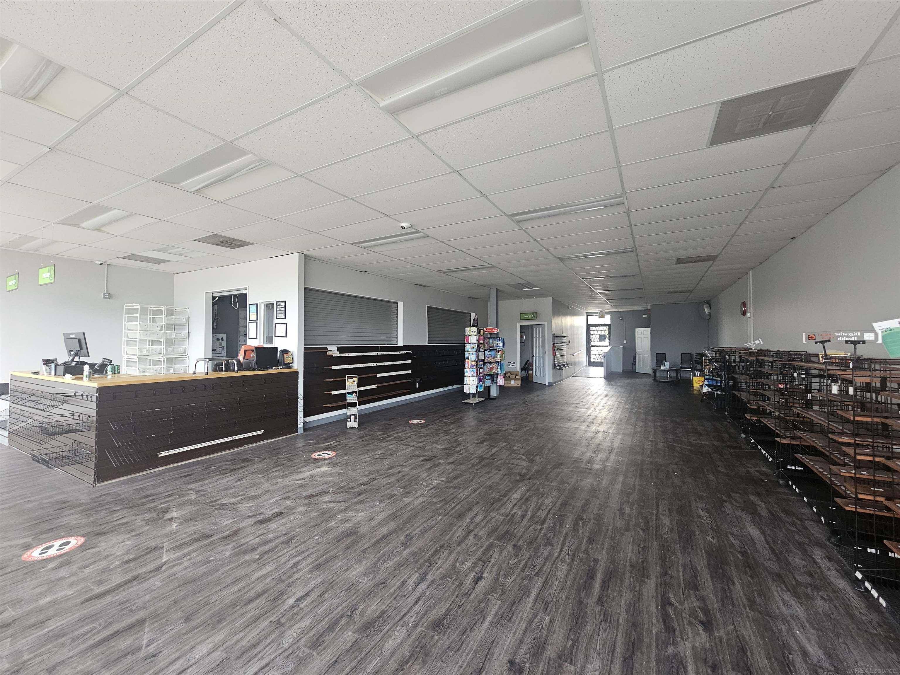 14976 10 mile RD, Eastpointe, MI 48021