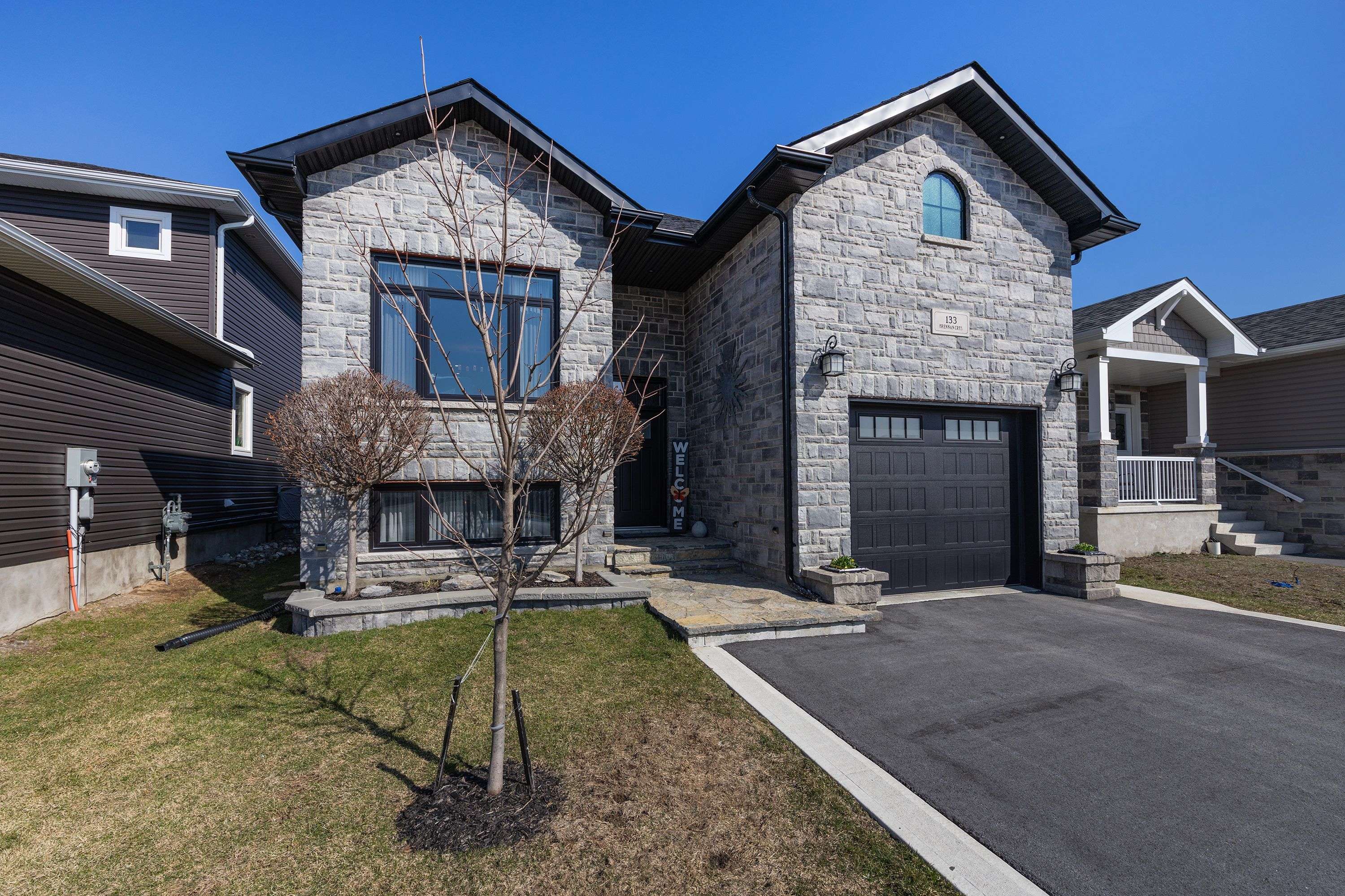 133 Brennan CRES, Loyalist, ON K0H 2H0