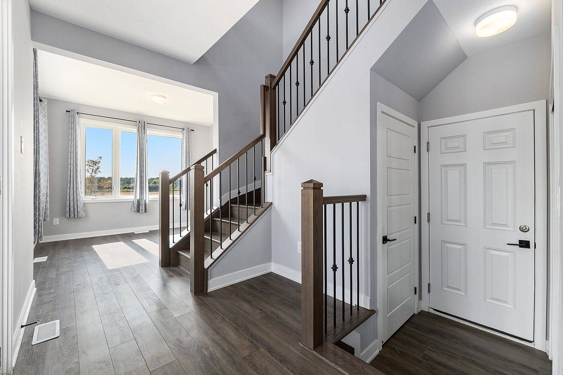 165 Yearling CIR, Stittsville - Munster - Richmond, ON K0A 2Z0