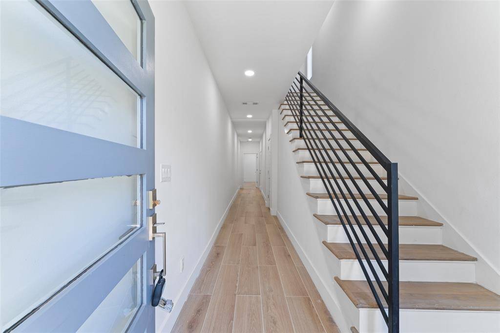 2513 Crossman Avenue, Dallas, TX 75212