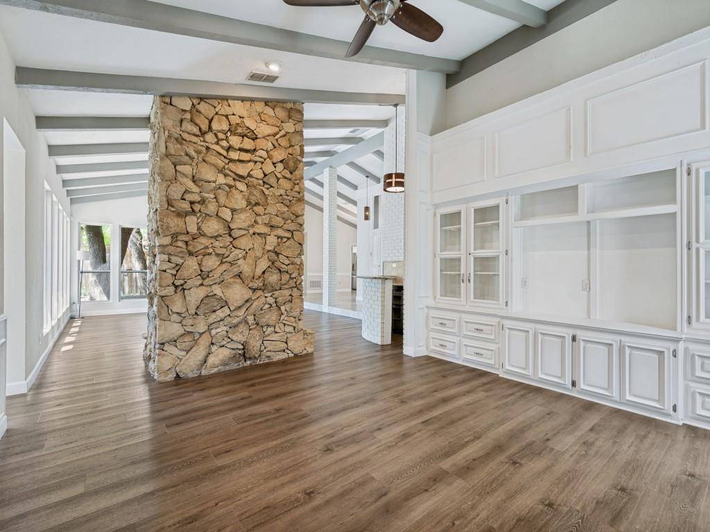 108 Wellesley Drive, Irving, TX 75062