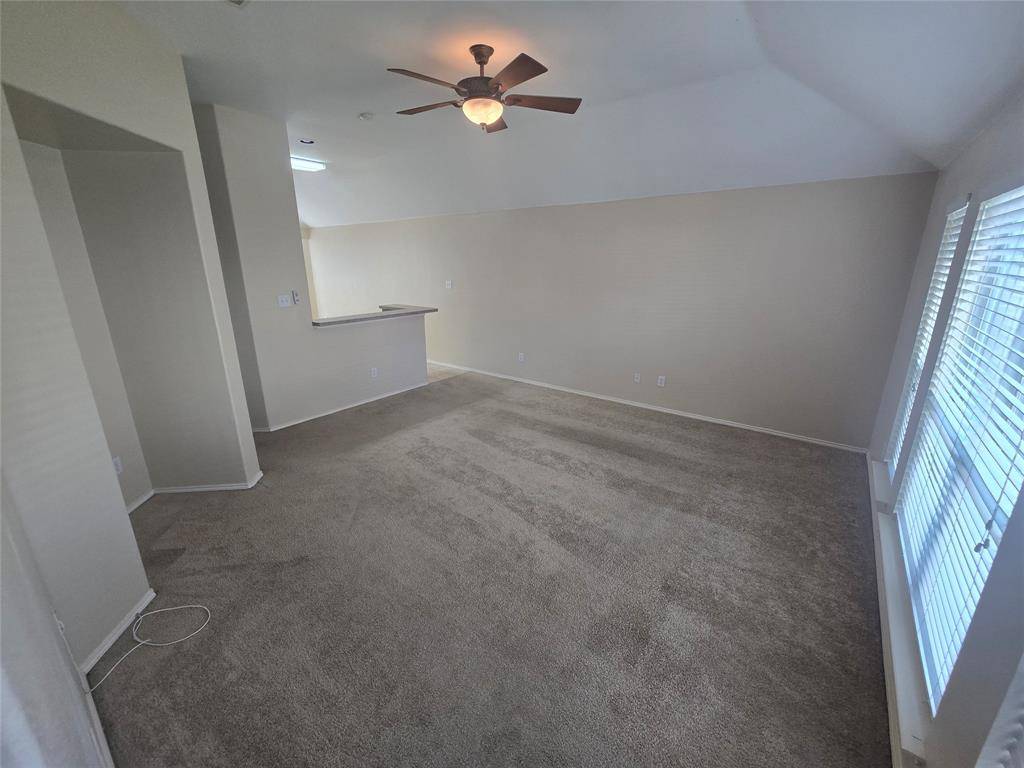 6622 Fairglen Drive, Arlington, TX 76002