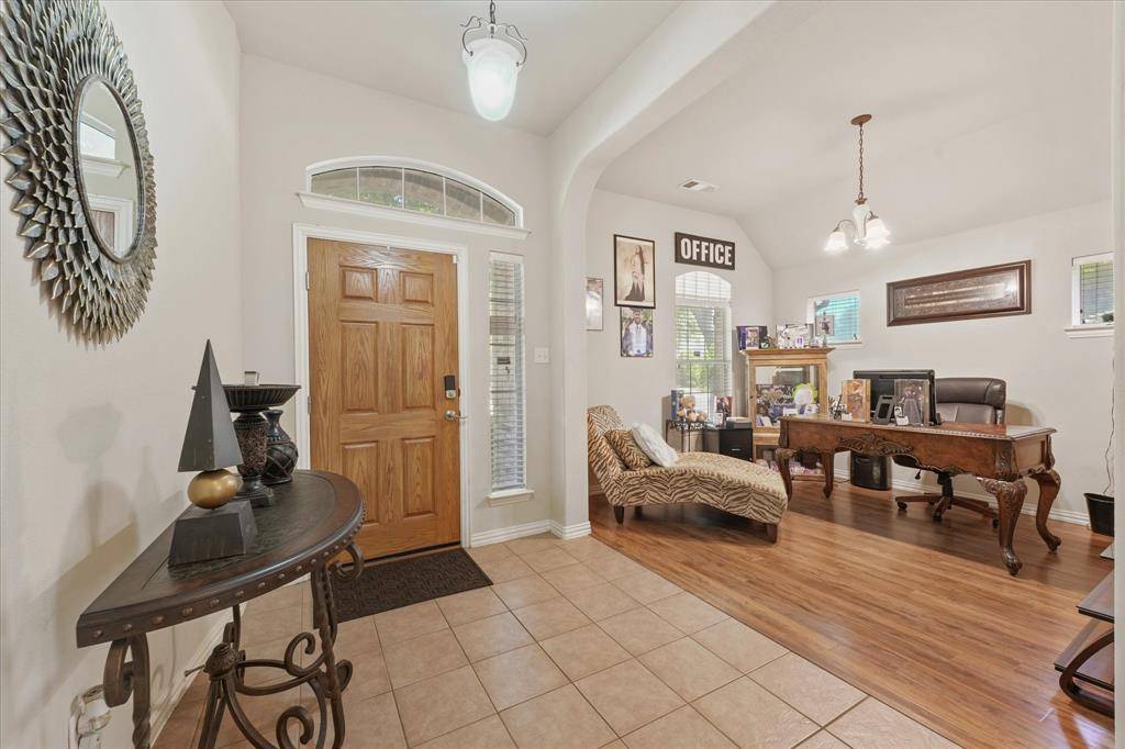 7924 Cedar Lake Lane, Fort Worth, TX 76123