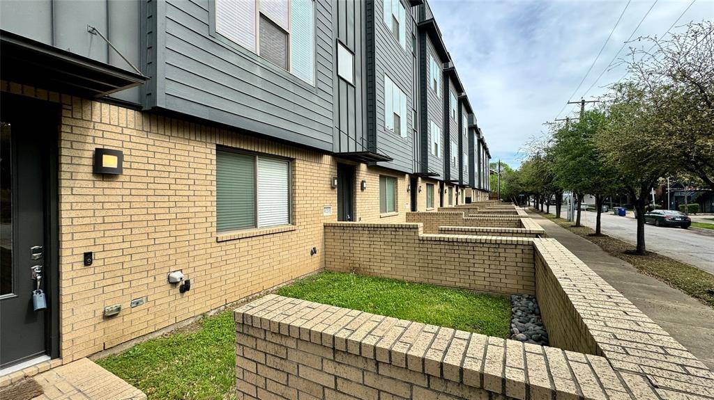 3018 Zenia Drive, Dallas, TX 75204