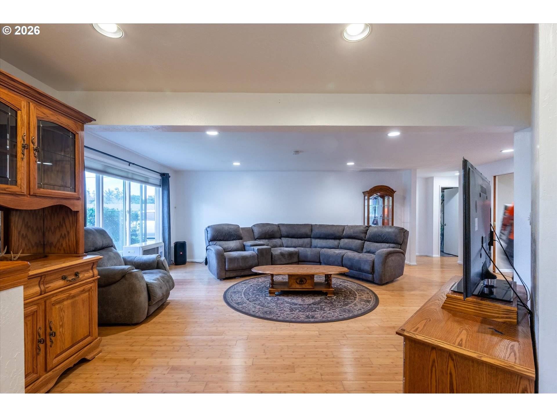 2370 FIR ST, North Bend, OR 97459