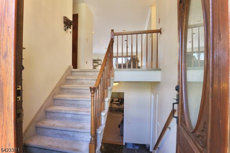 442 Marlboro Rd, Englewood City, NJ 07631