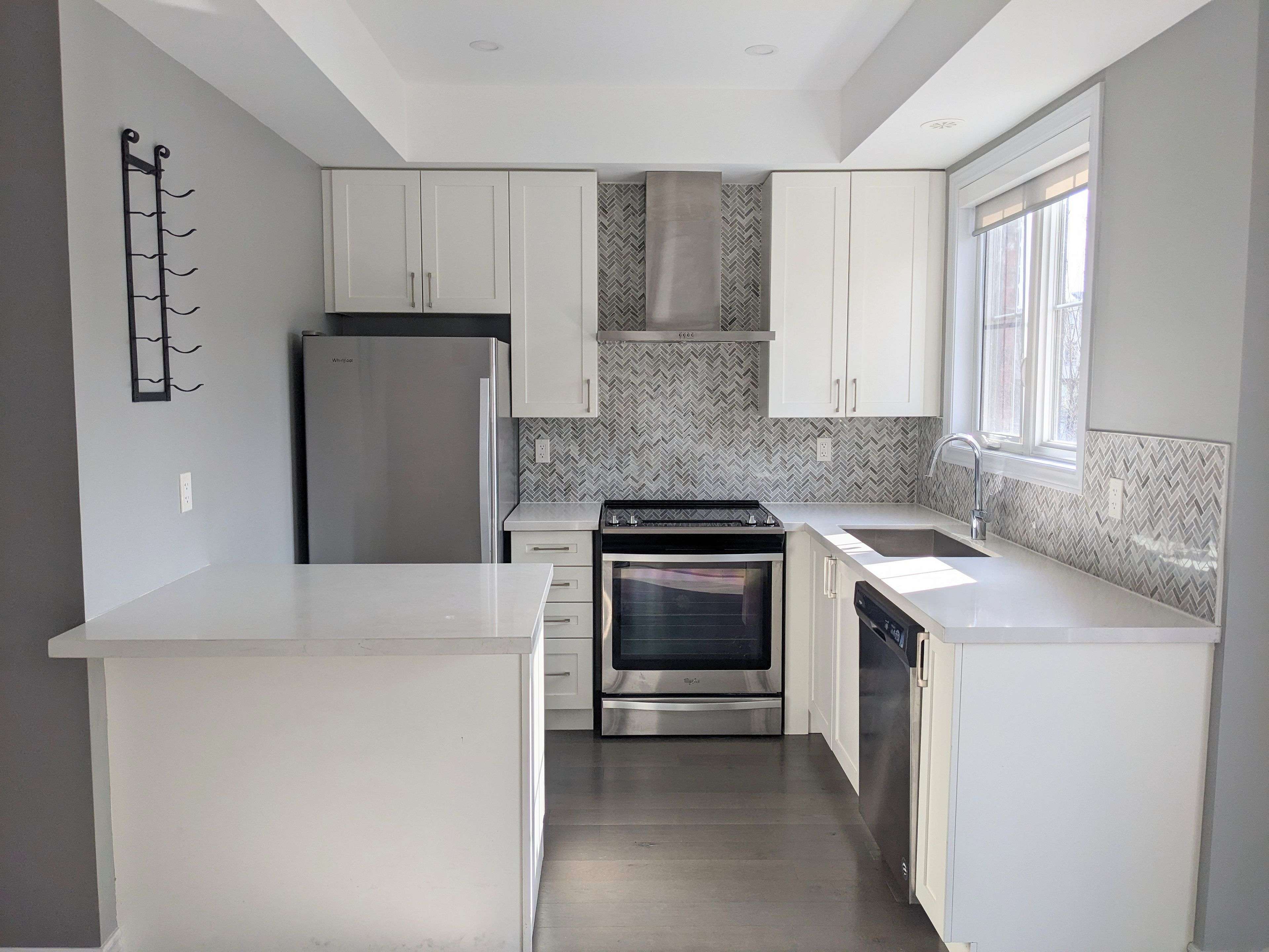 196 Pine Grove RD #26, Vaughan, ON L4L 0H8