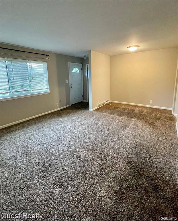 8401 18 MILE RD ##45, Sterling Heights, MI 48313