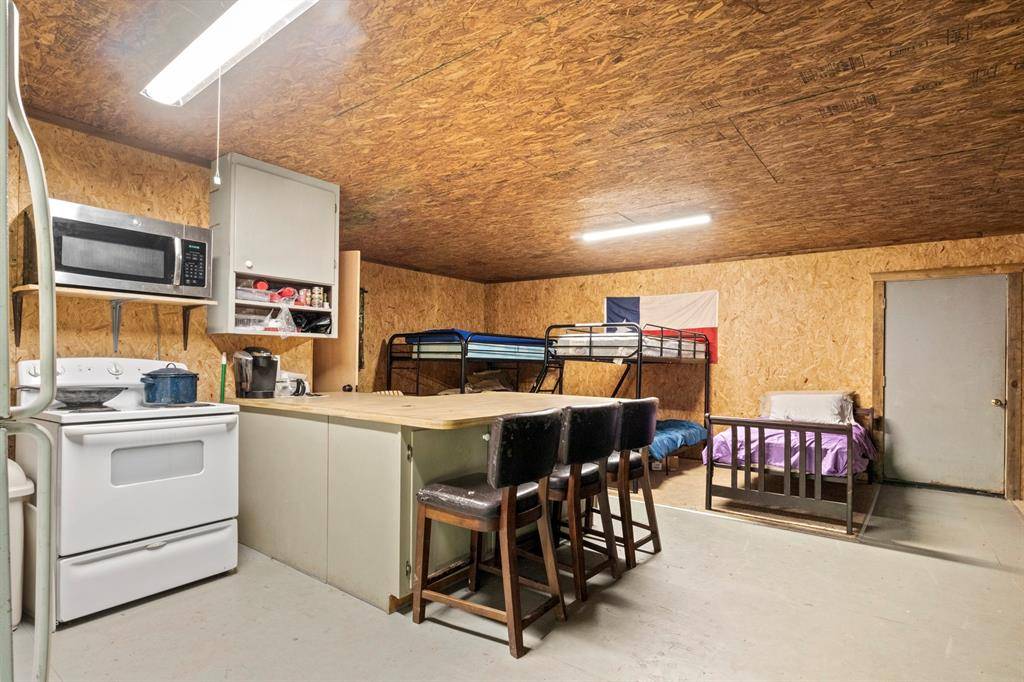 307 Fish TRAP Ln, Naples, TX 75568