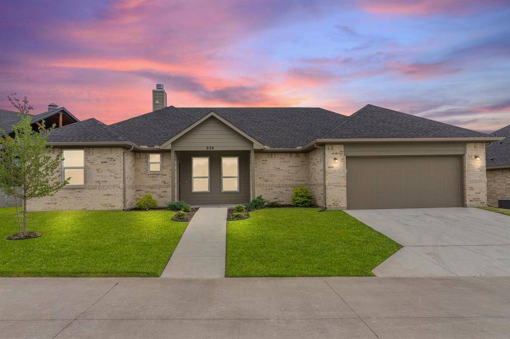 824 E Heath Street, Rockwall, TX 75087