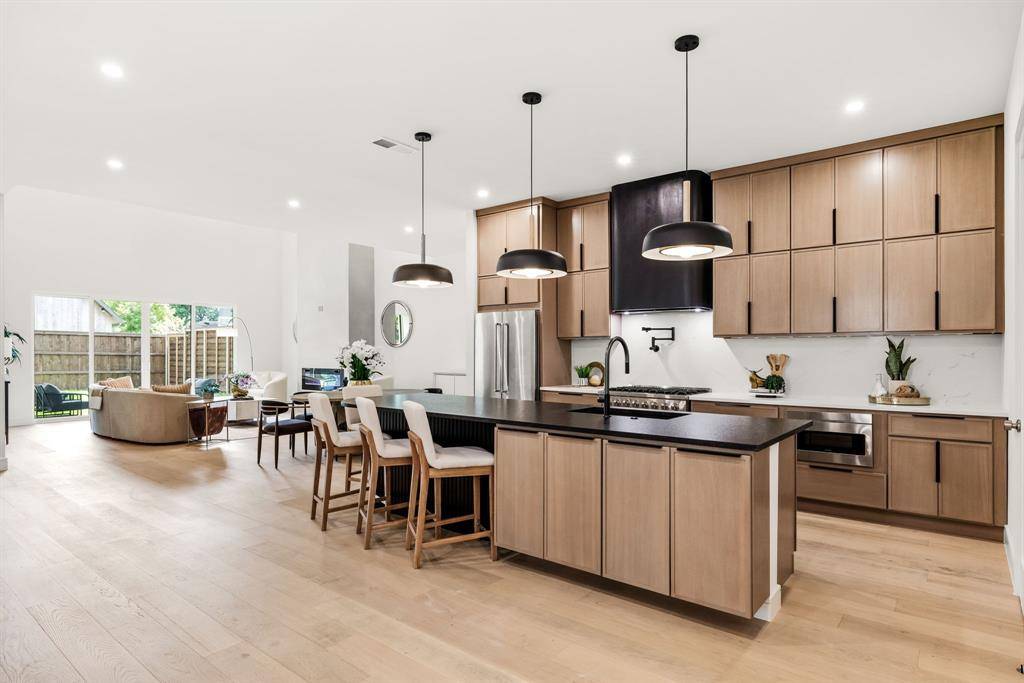 4322 Sexton Lane, Dallas, TX 75229