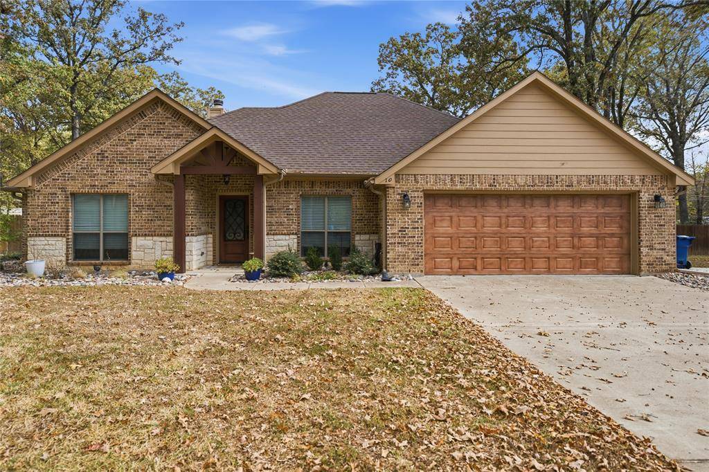 120 Paseo Patricia Street, Gun Barrel City, TX 75156