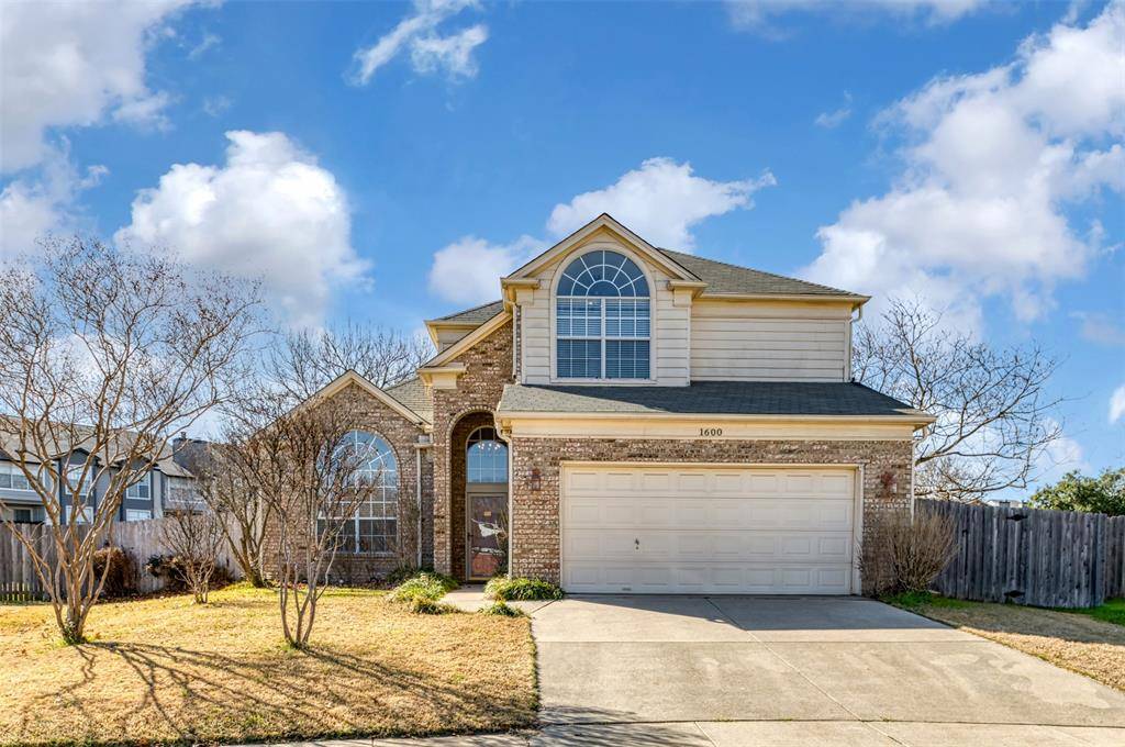 1600 Park Chase Avenue, Arlington, TX 76011
