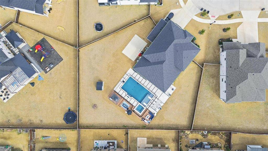 9917 Clover Forest Court, Frisco, TX 75035