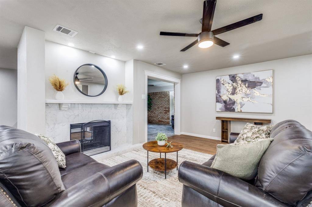 1413 Lamp Post Lane, Richardson, TX 75080