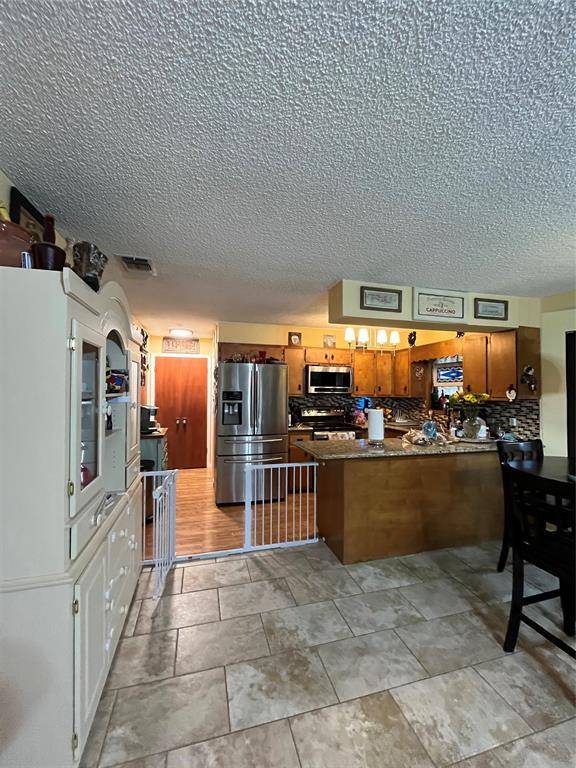 114 W Spencer Street, Bangs, TX 76823