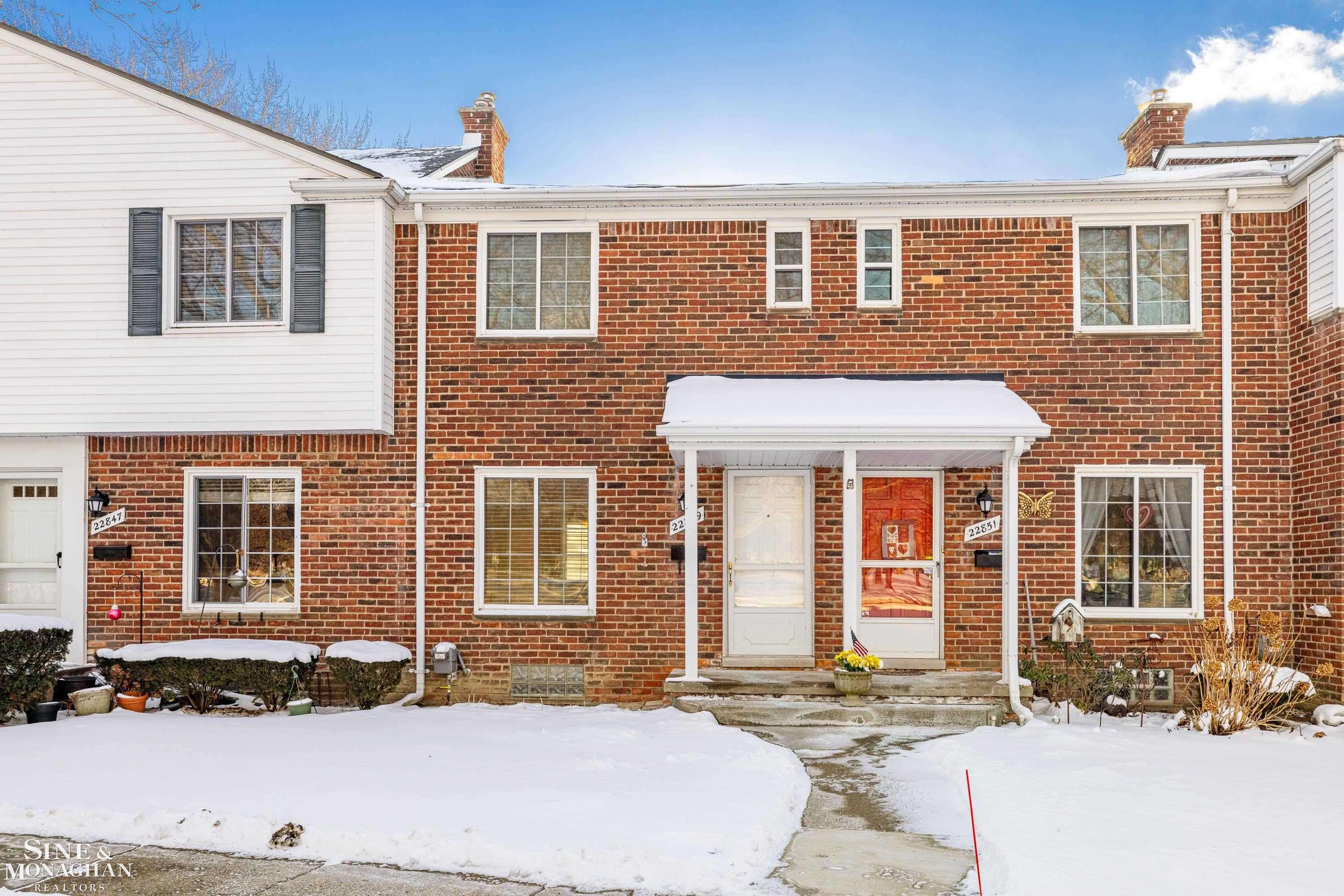 22849 Lakeshore DR, St Clair Shores, MI 48080