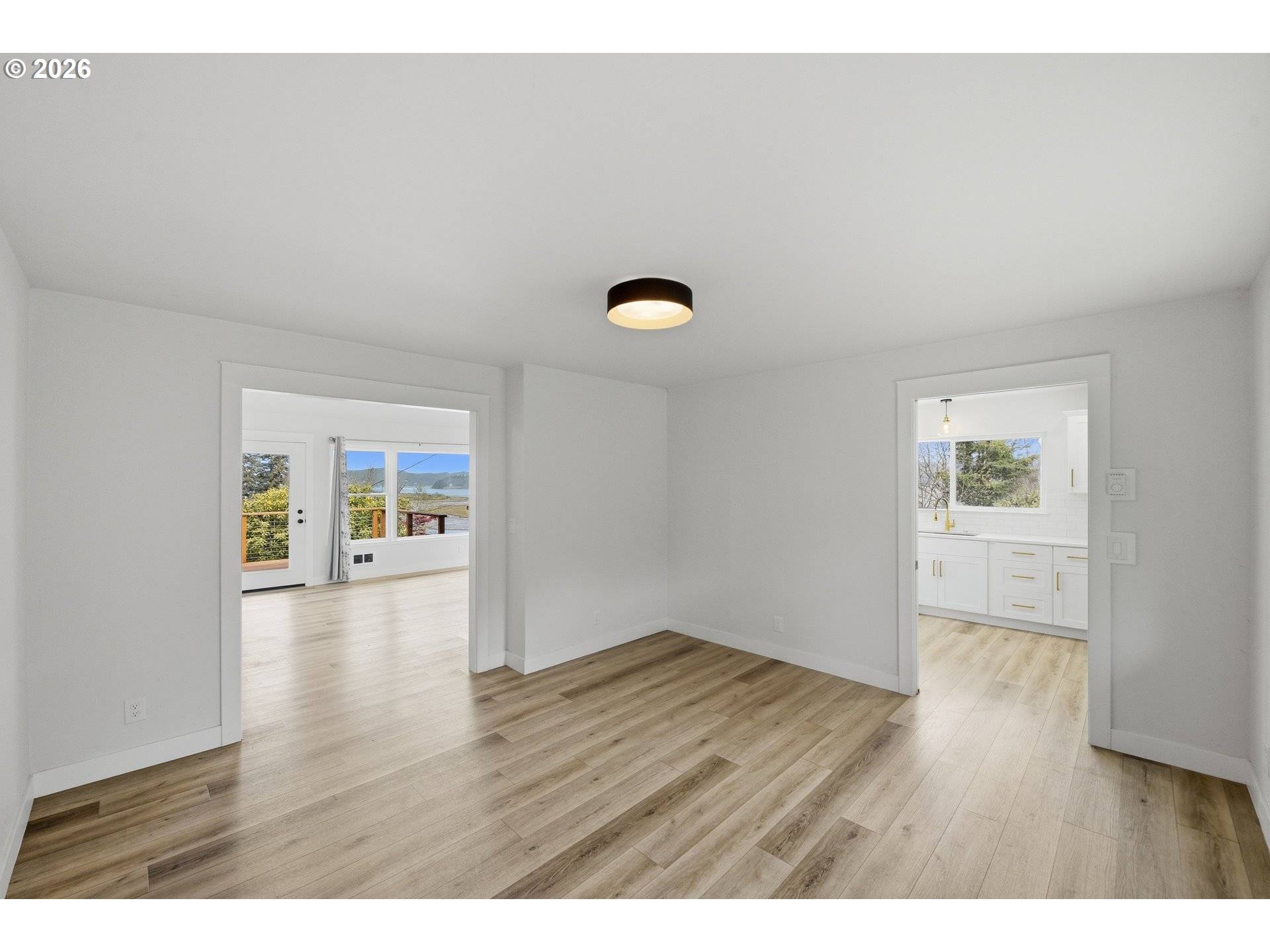 546 W FIR AVE, Coos Bay, OR 97420