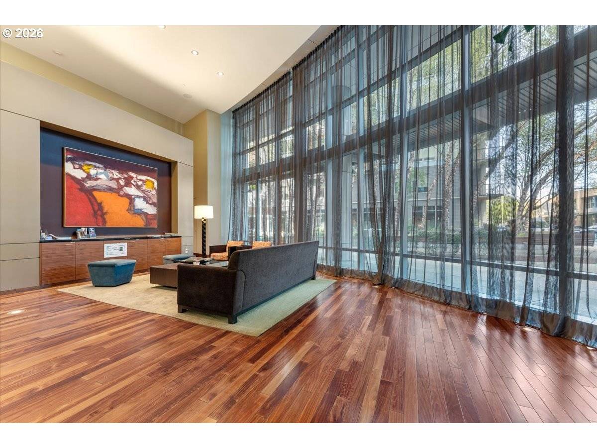 3601 S RIVER PKWY #2202, Portland, OR 97239