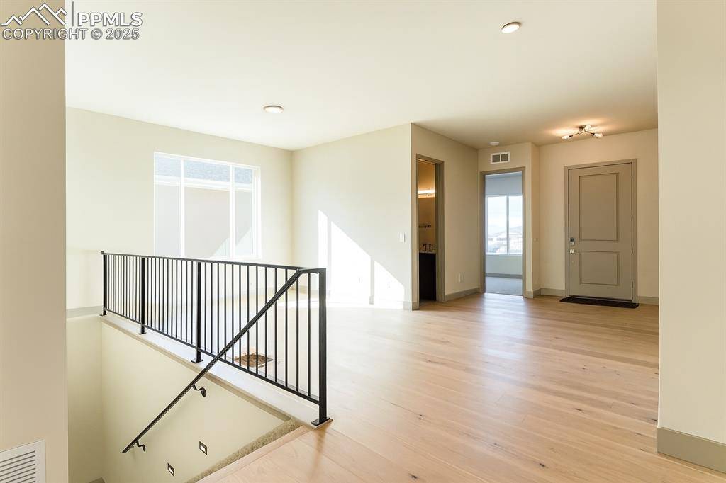 1918 Cuchara DR, Pueblo, CO 81001