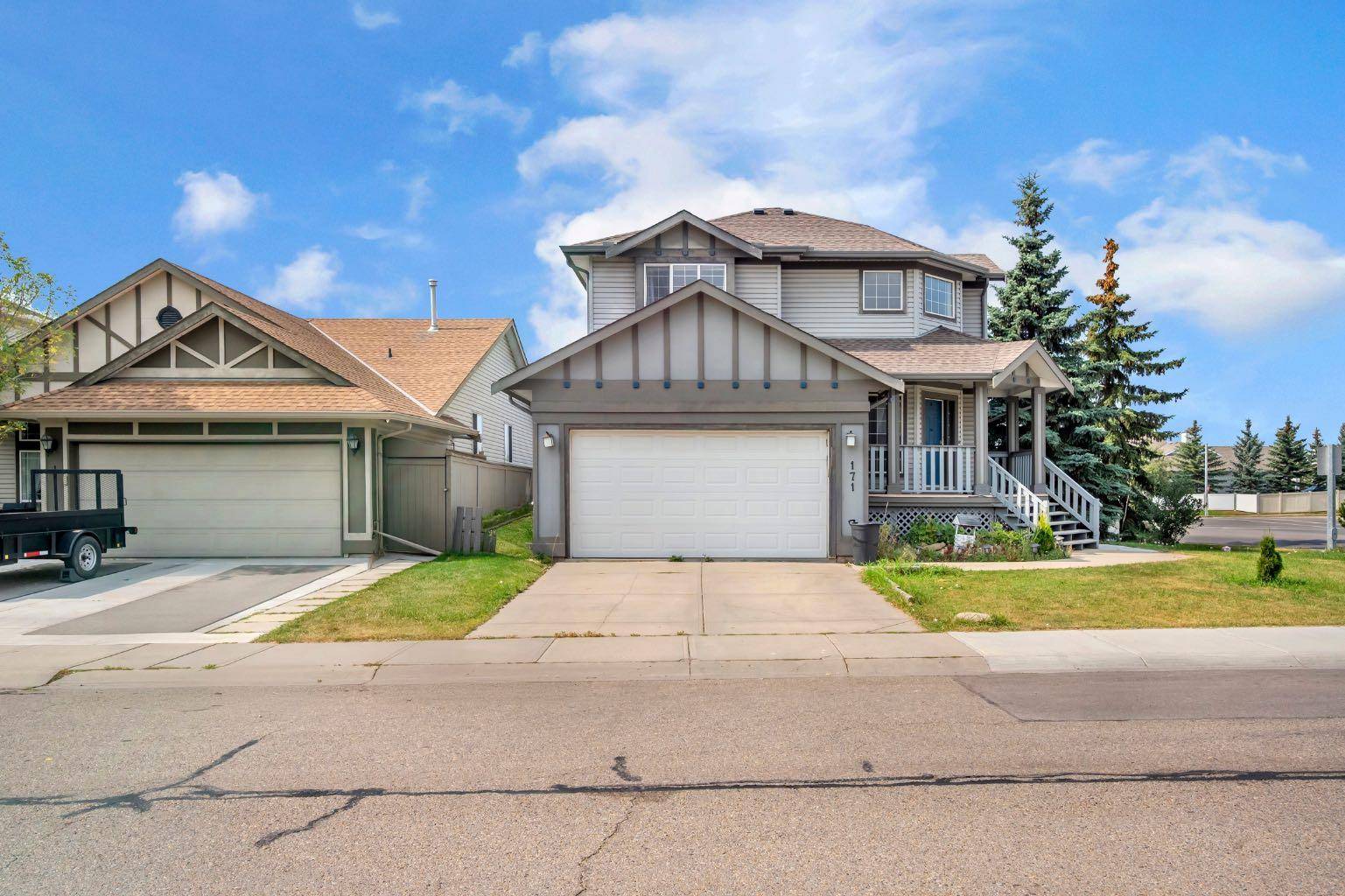 171 Willowbrook DR NW, Airdrie, AB T4B 2W5