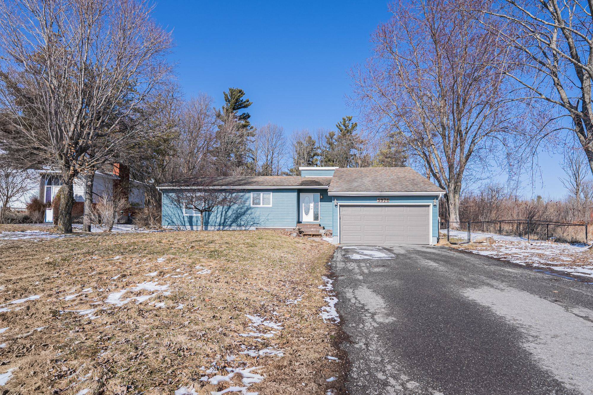 3976 CARP RD, Carp - Huntley Ward, ON K0A 1L0