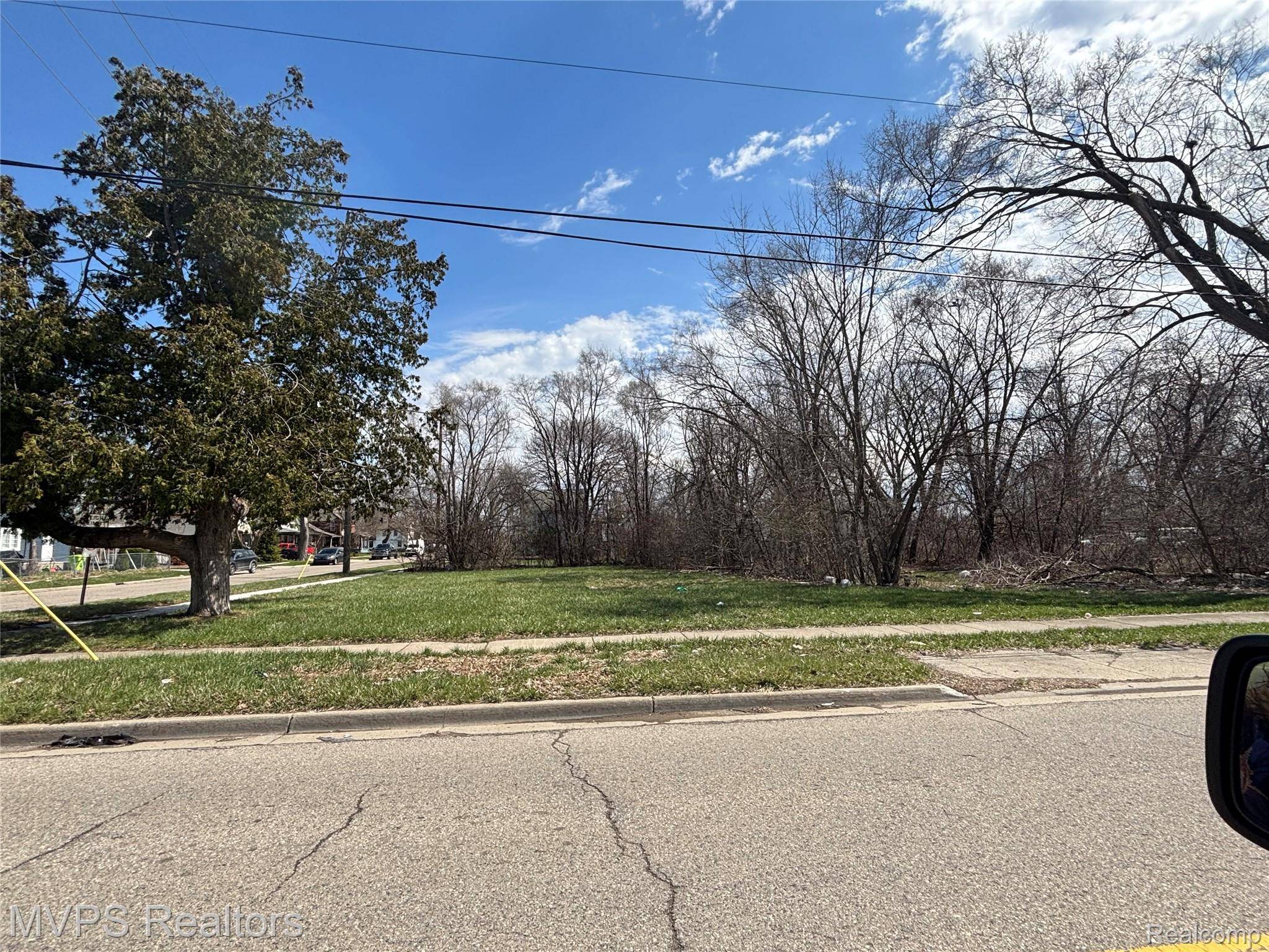 51 S South Paddock ST, Pontiac, MI 48342