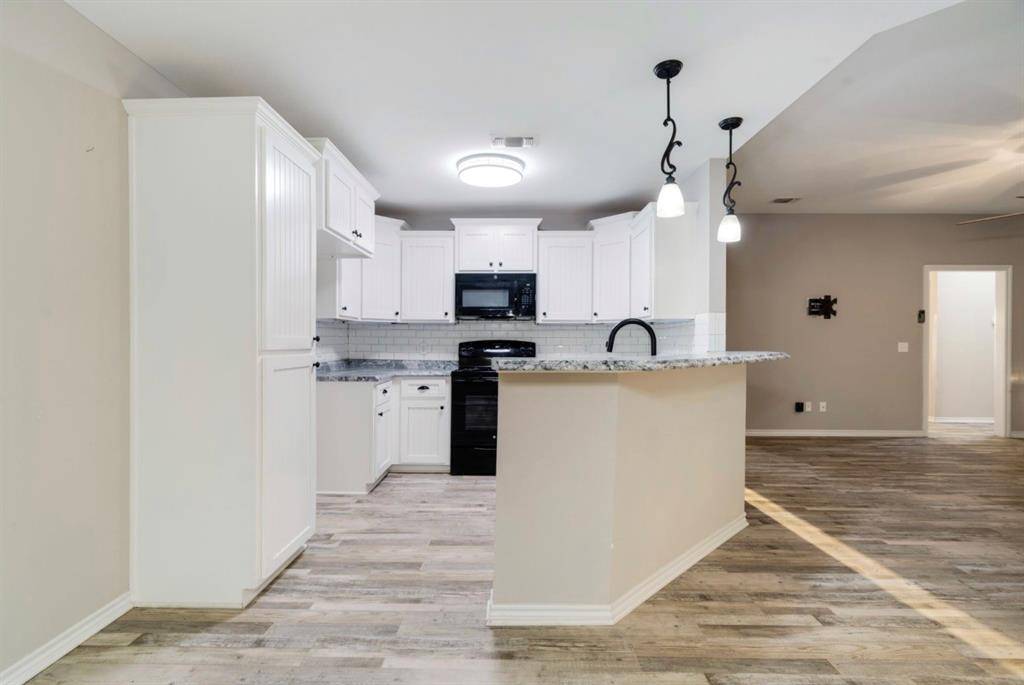 90 44th Street SW, Paris, TX 75460