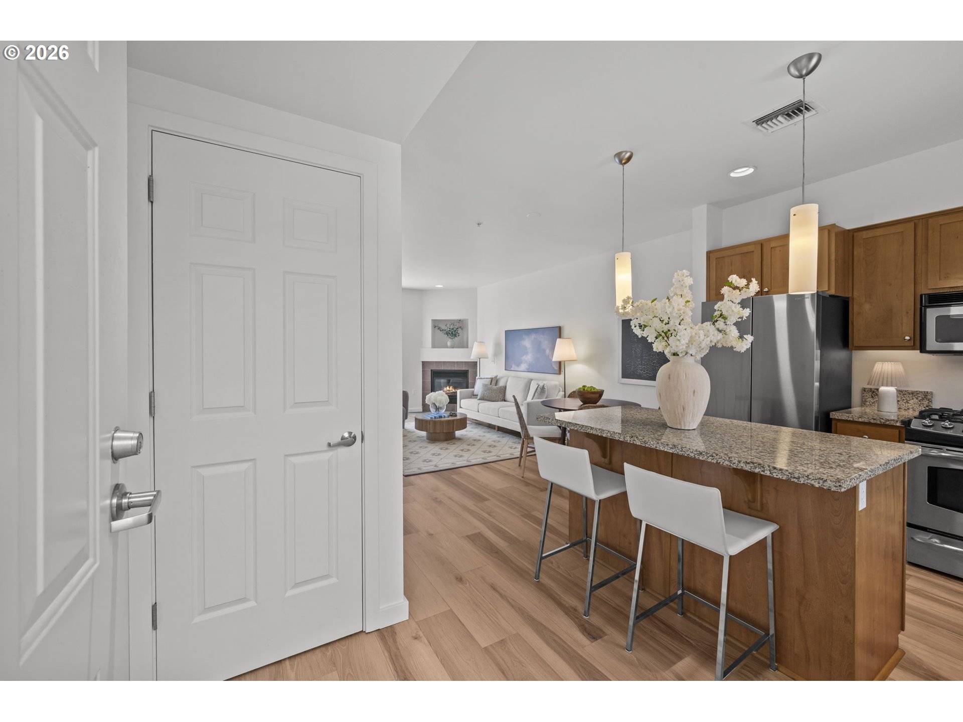 10606 SE MAIN ST #204, Milwaukie, OR 97222