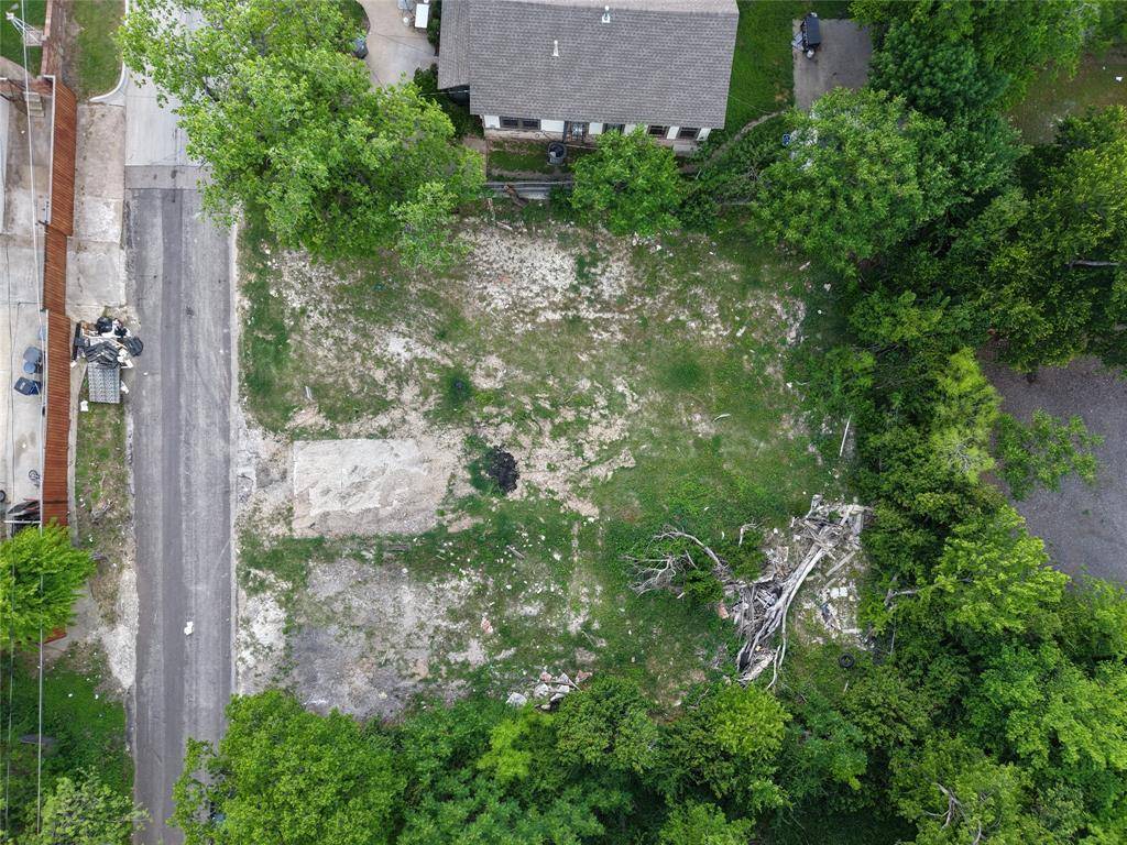 1617 Flanders Street, Dallas, TX 75208