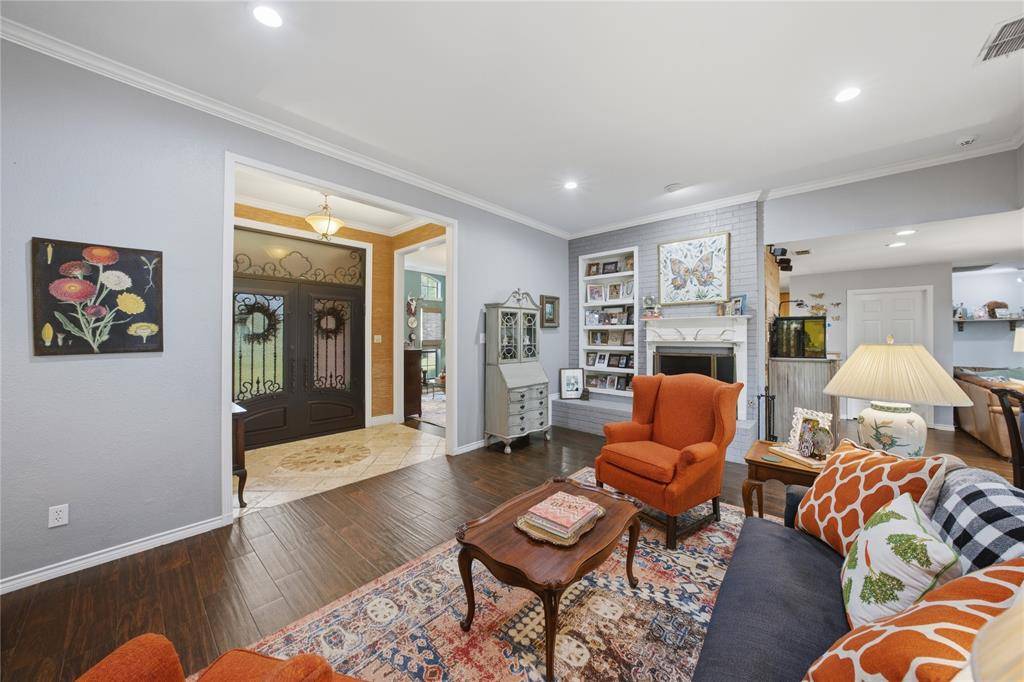 603 Country Club Circle, Athens, TX 75751