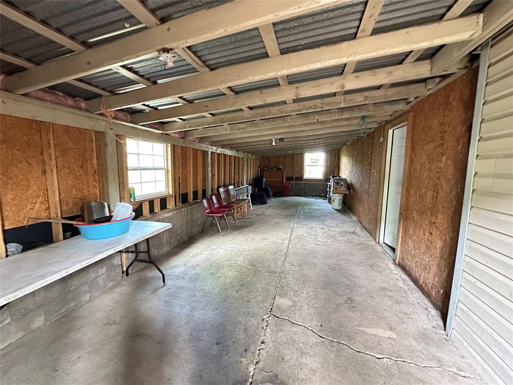 610 W 13th Avenue, Corsicana, TX 75110