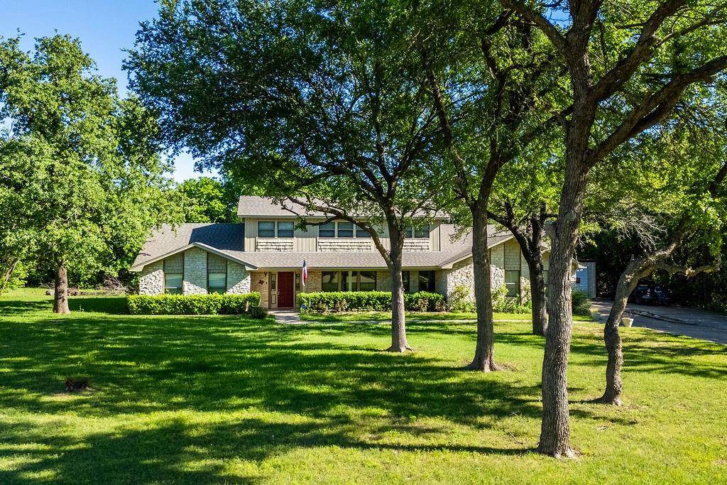 663 Coxs Oak Valley Road, Waco, TX 76705