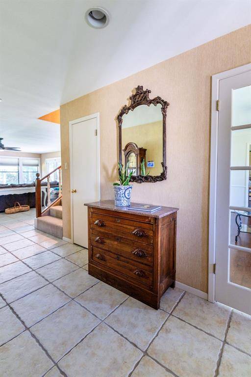 663 Coxs Oak Valley Road, Waco, TX 76705