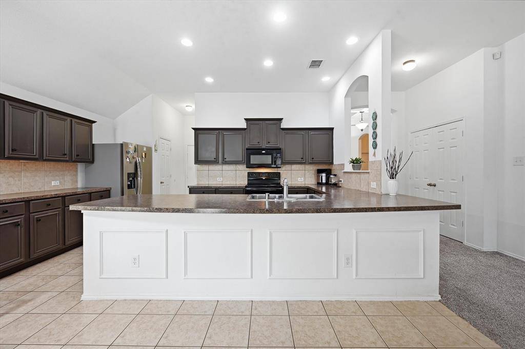 3104 Thicket Drive, Mckinney, TX 75071