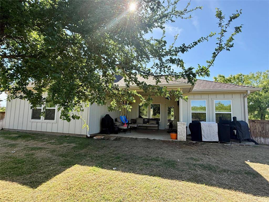 7705 Feather Bay Drive, Brownwood, TX 76801