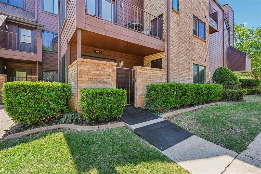 1712 Baird Farm Circle #2109, Arlington, TX 76006