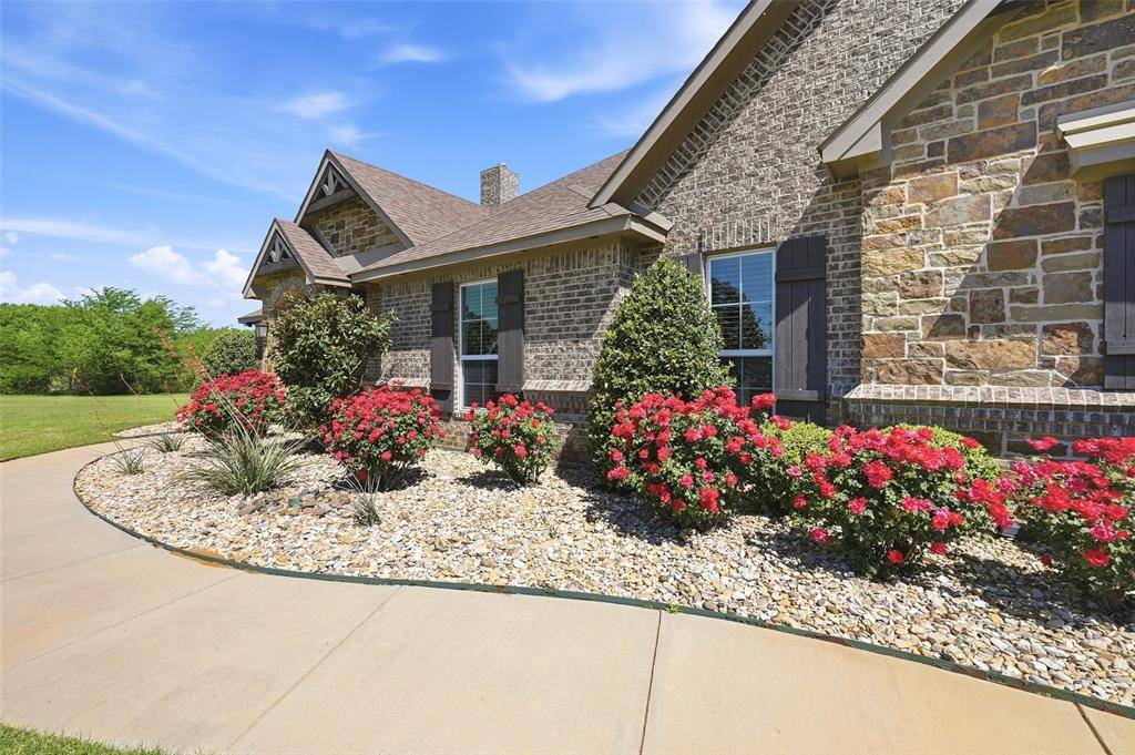 56 Turtle Point Lane, Gordonville, TX 76245