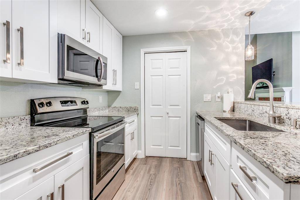 12660 Hillcrest Road #3206, Dallas, TX 75230