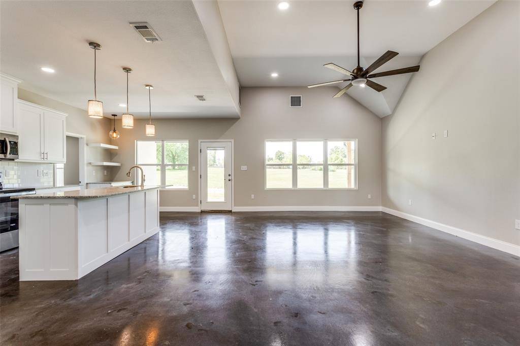 2909 Blue Heron Circle, Mount Pleasant, TX 75455