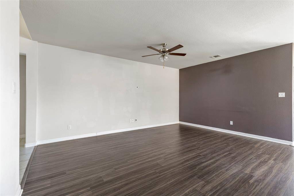 3437 Lauren Street, Krum, TX 76249