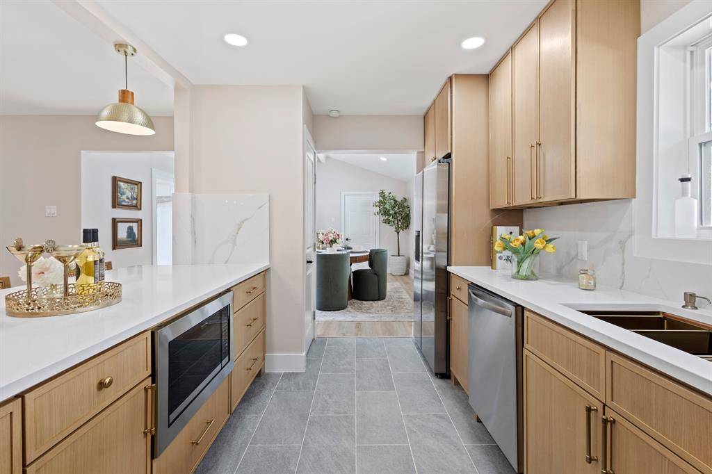 10528 Swallow Lane, Dallas, TX 75218