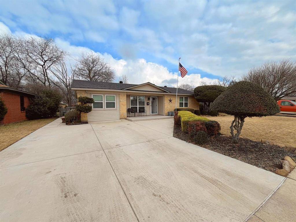 905 Miranda Drive, Mesquite, TX 75149