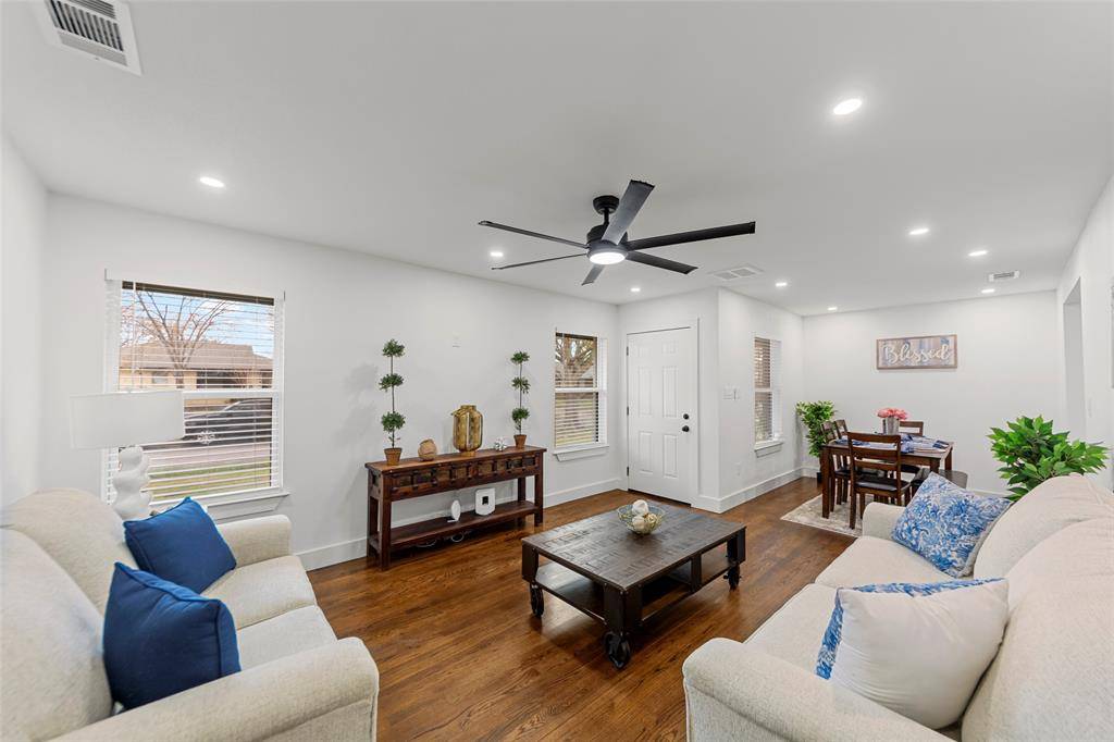 2945 Healey Drive, Dallas, TX 75228