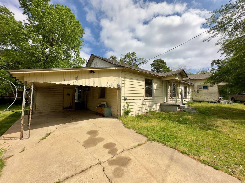 208 Anglin Street, Sulphur Springs, TX 75482