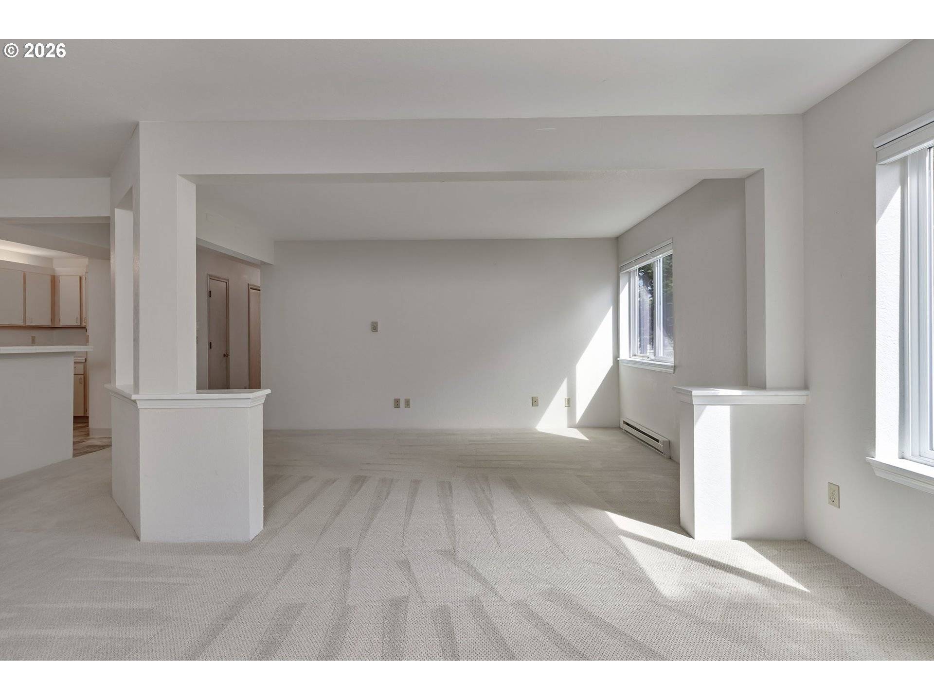 5054 FOOTHILLS DR #B, Lake Oswego, OR 97034