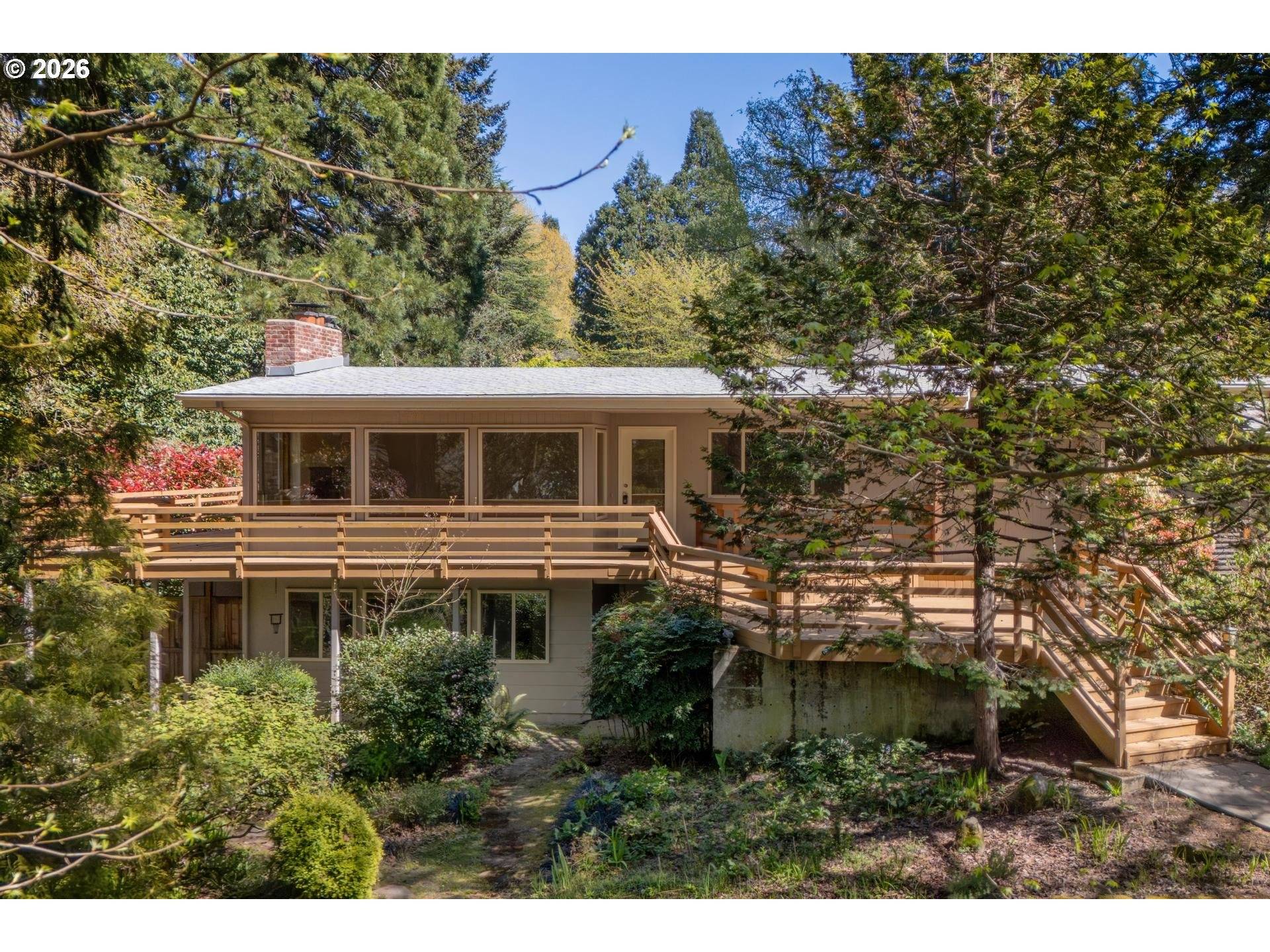 2591 GREENTREE RD, Lake Oswego, OR 97034