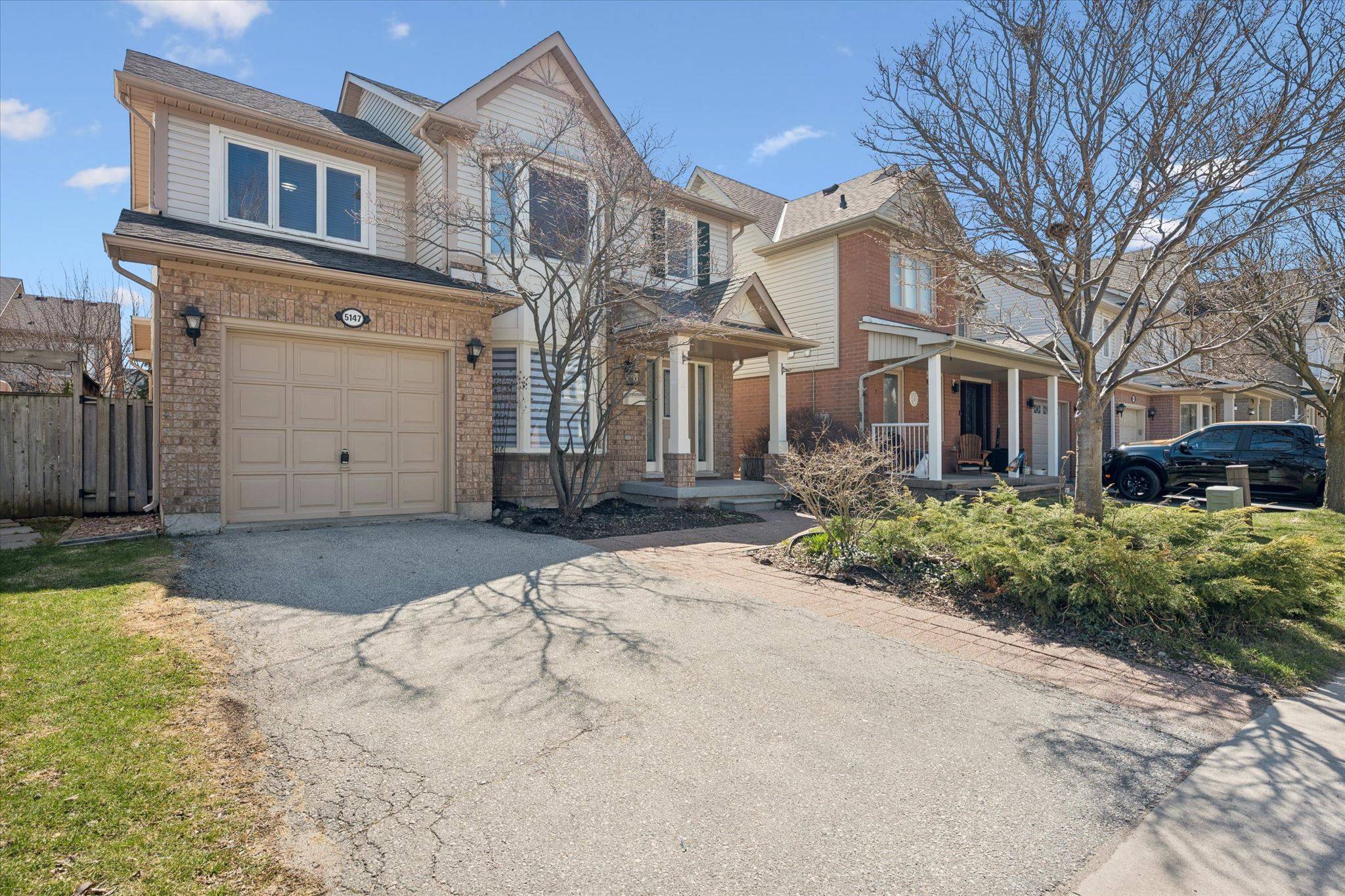 5147 Ravine CRES, Burlington, ON L7L 6N3