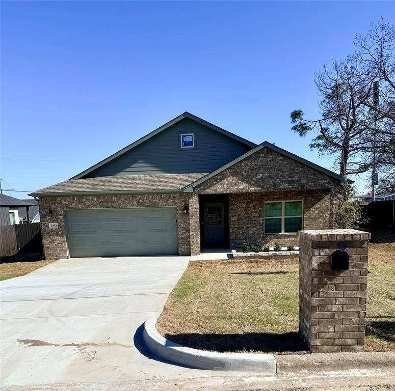 1403 Jefferson Street, Bowie, TX 76230